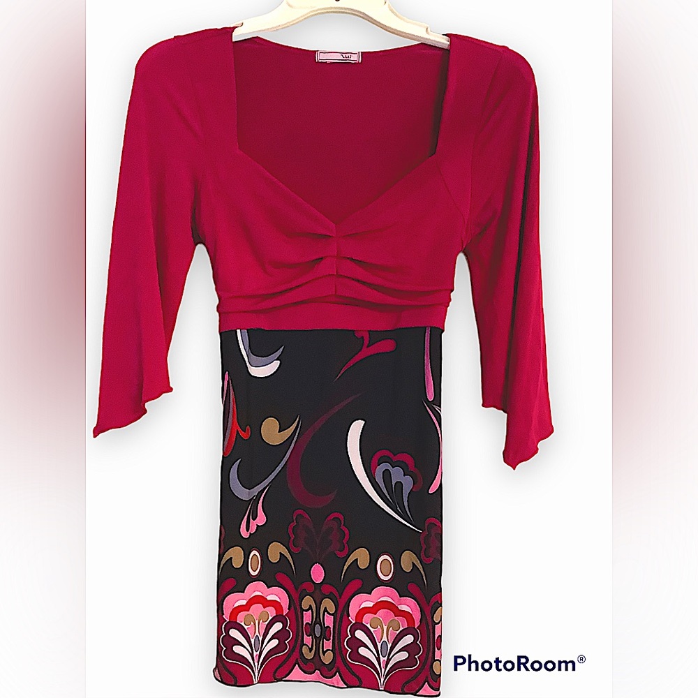 Junior stunning dressy top in excellent pre owned condition.